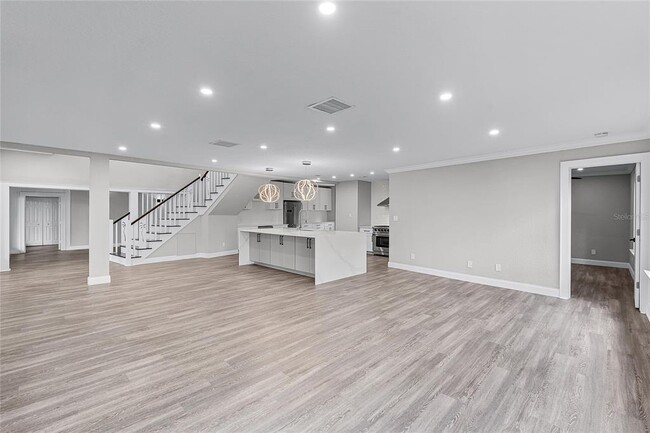 Foto del edificio - 311 E 8th Ave