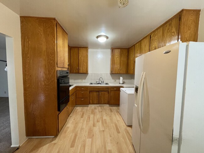 Foto del edificio - 2207 Carnegie Ln