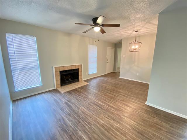 Building Photo - 1618 Pecan Chase Cir