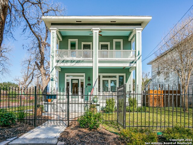 Building Photo - 201 Ira Ave