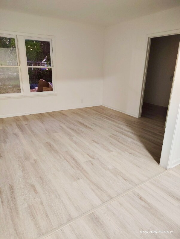 Foto del edificio - 130 E Witcher Ln