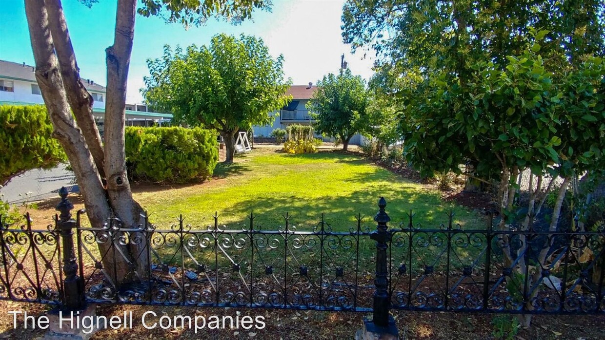 Primary Photo - 1067-1067 Liberty St