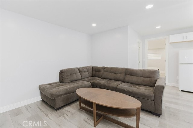 Foto del edificio - 8407 Terhune Ave