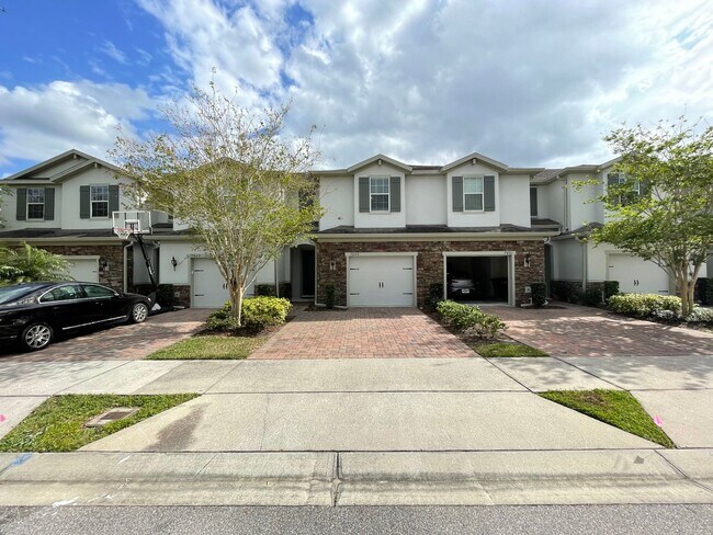 Building Photo - 3/2.5 Town Home in Winter Park in Aloma Tr...