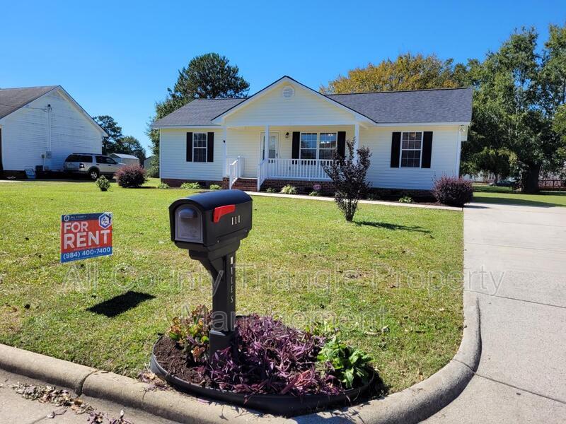 111 Sunset Dr, Dunn, NC 28334 House Rental in Dunn, NC