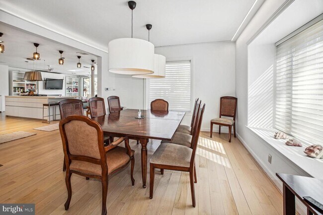Foto del edificio - 5801 Potomac Ave NW