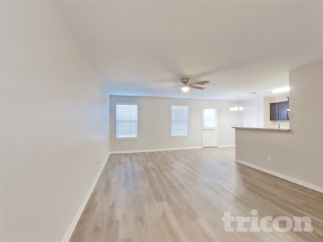 Building Photo - 2902 Hypatia Meadow