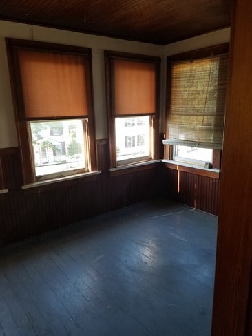 Building Photo - 20 Grant St