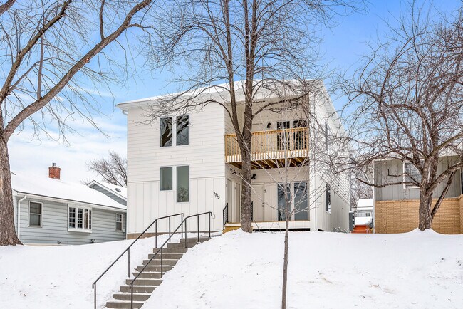 Building Photo - 3545 Pierce St NE