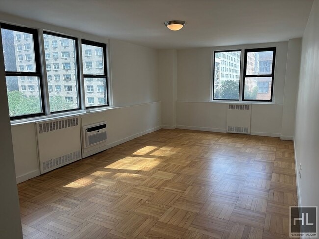 Building Photo - East 79th Street