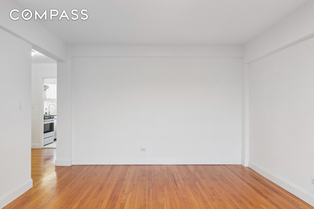 273 Ave Unit 8F, New York, NY 10040 Room for Rent in New York