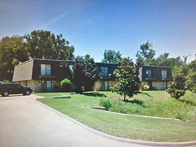 Primary Photo - 1210 W Owen K Garriott Rd
