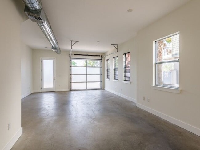 First Floor Space - 6790 Embarcadero Ln