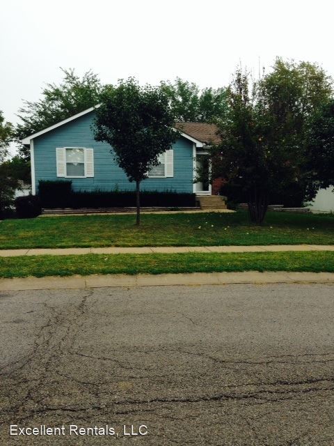 Foto principal - 3 br, 2 bath House - 1104 NE Bryco Dr.