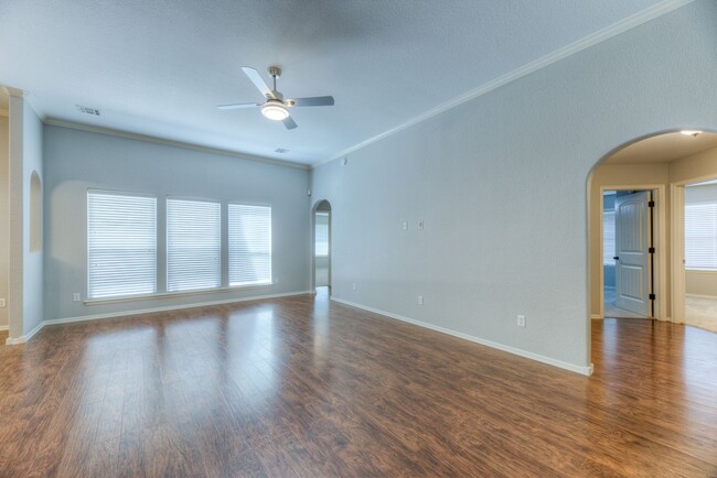 Foto del edificio - FOR LEASE | Jenks | 3 bed 2 bath plus offi...