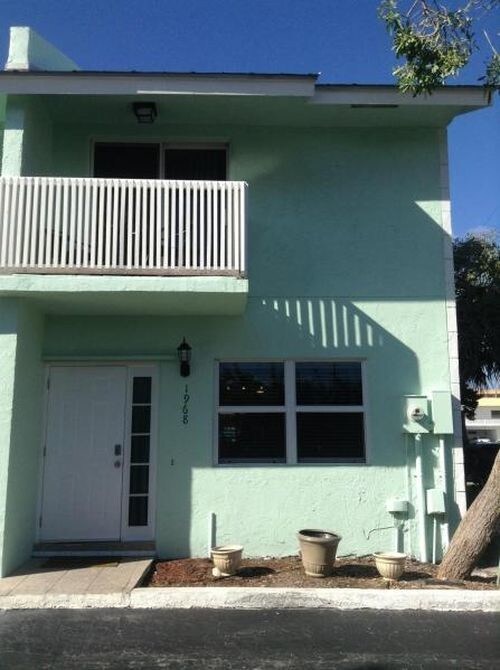1968 NE 3rd St, Deerfield Beach, FL 33441 Townhome Rentals in Deerfield Beach FL