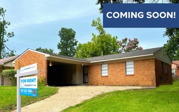 Building Photo - 4446 Yale Rd Building Photo - 4446 Yale Rd