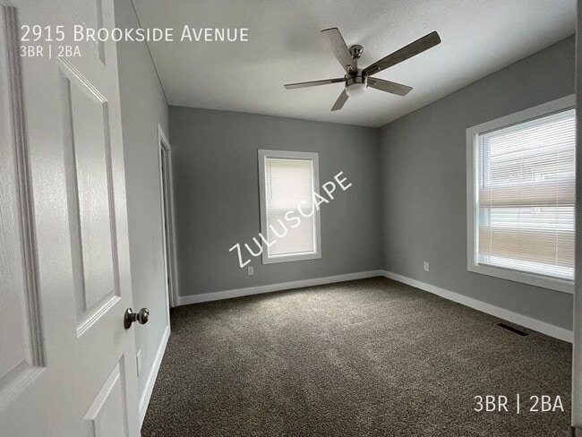 Building Photo - 2915 E Brookside Ave