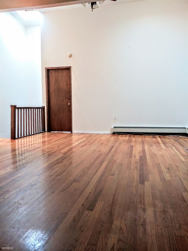 Foto del edificio - 3 br, 1 bath  - 149 Lexington Ave