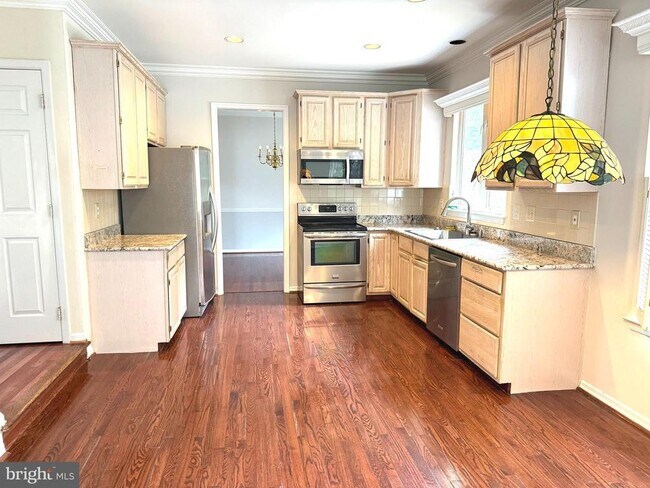 Building Photo - 46819 Gunflint Way