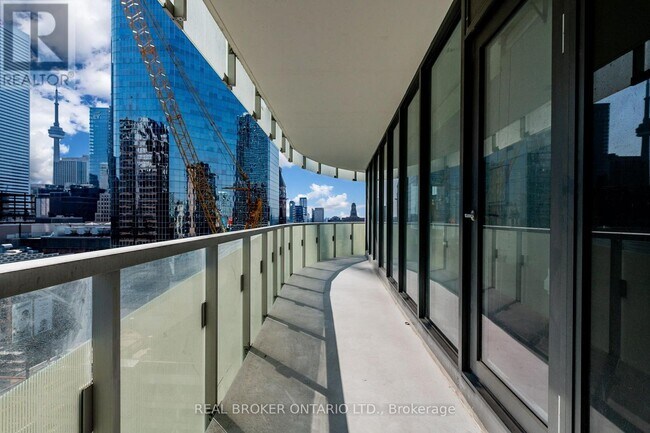 Photo du bâtiment - 197 Yonge St