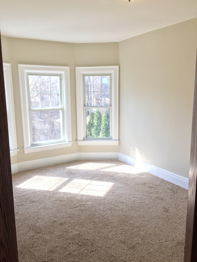 Master bedroom - 100 Claremont Ave