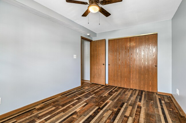 Foto del edificio - 394 Orient Ave