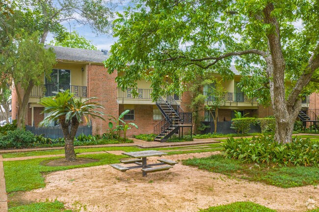 Sala de estar - Colony Oaks