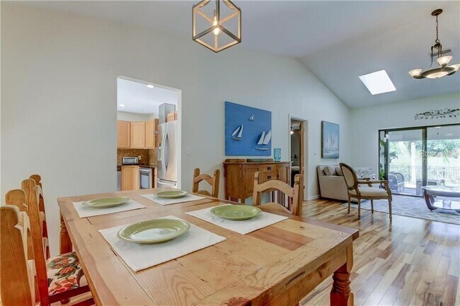 Foto del edificio - 9030 Bullrush Ct