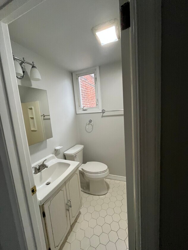 Foto del edificio - 905 Lafayette Ave