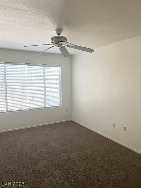 Foto del edificio - 5710 E Tropicana Ave