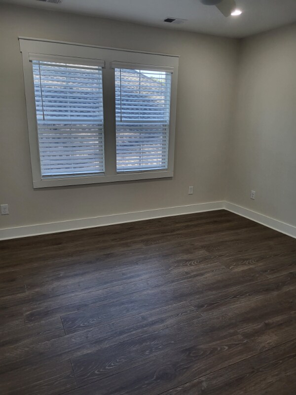 Foto del edificio - 386 Bumble Cir