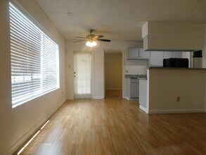 Building Photo - 12660 Ashford Point Dr