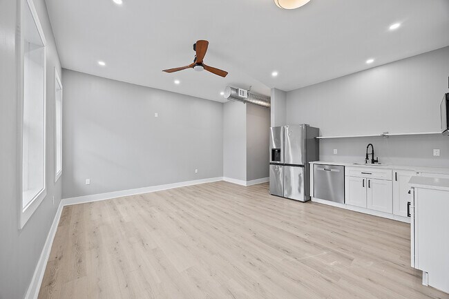 Foto del edificio - 1109 E Carson St