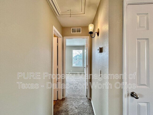 Foto del edificio - 1109 Mule Deer Dr