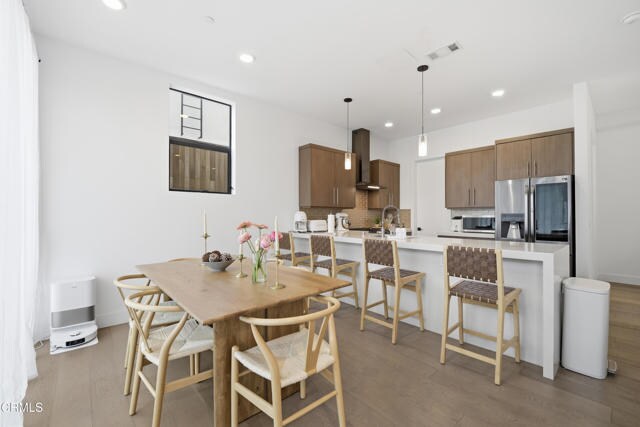 Foto del edificio - 3226 W Robinson Ln