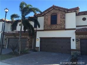 Foto principal - 9606 Town Parc Cir N