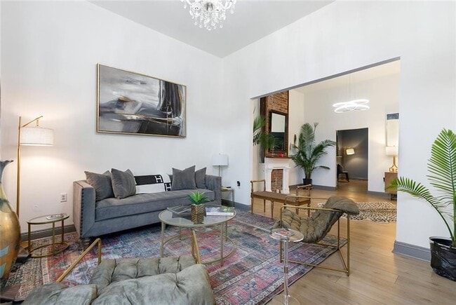 Photo - 1837 Touro St Apartment