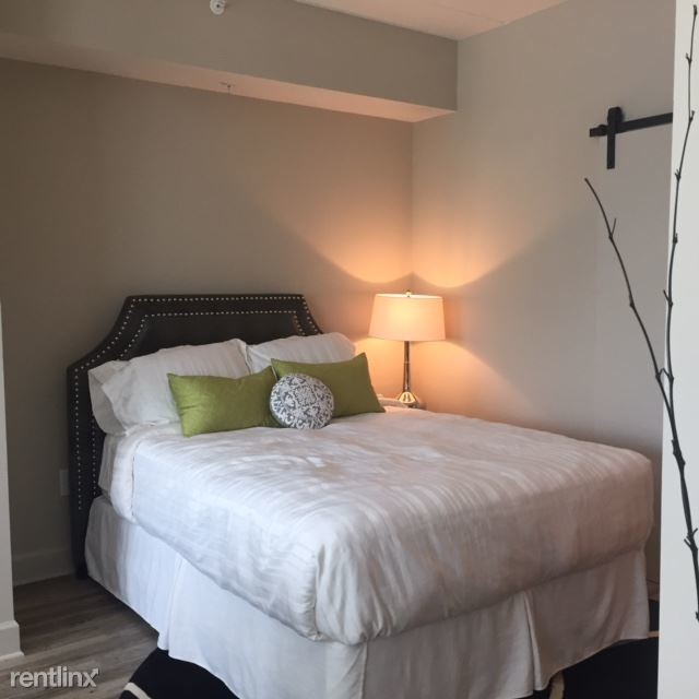 Foto del edificio - 770 N Orange Ave