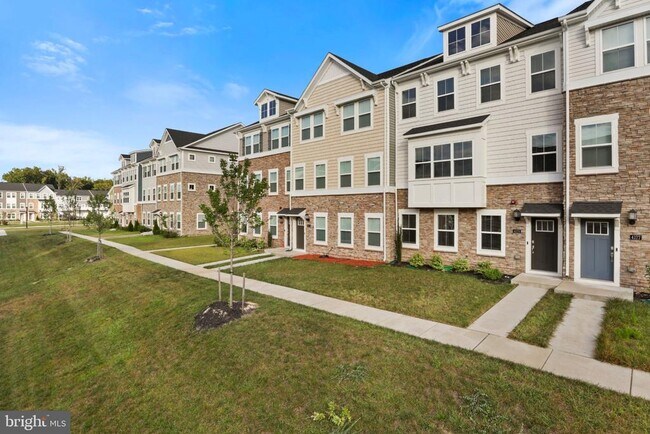 Foto del edificio - 4175 Brodie Pl