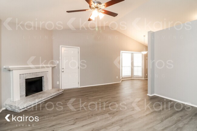 Foto del edificio - 2805 Forest Creek Dr.