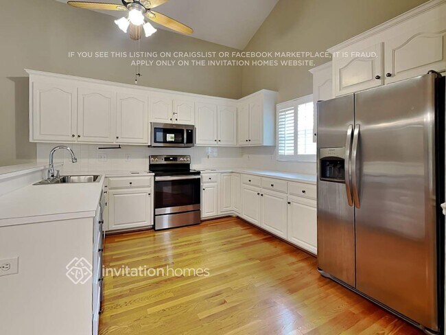 Foto del edificio - 756 Carson Rd