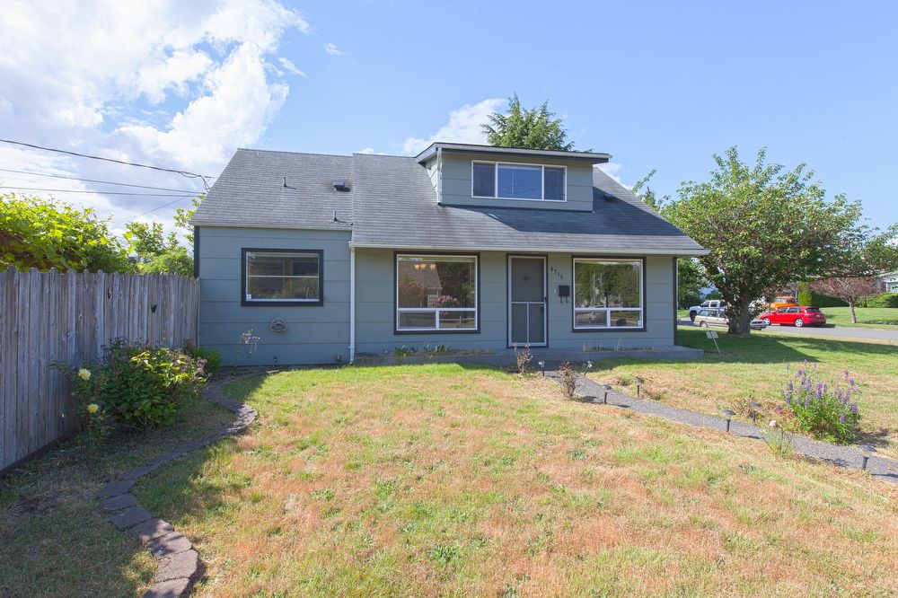 Primary Photo - 4716 N 33rd St