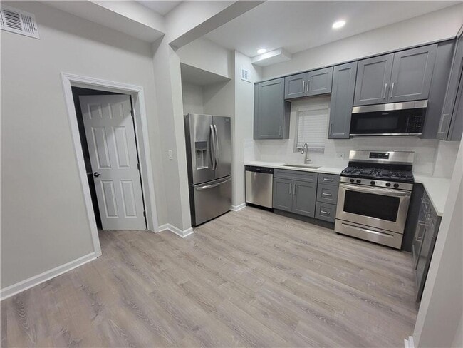Photo - 1896 Ridgewood Dr NE Apartment