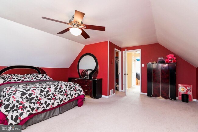 Building Photo - 4416 Ockford Ln