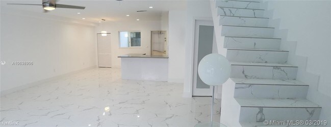 Building Photo - 3 br, 2.5 bath  - 7332 Gary Ave