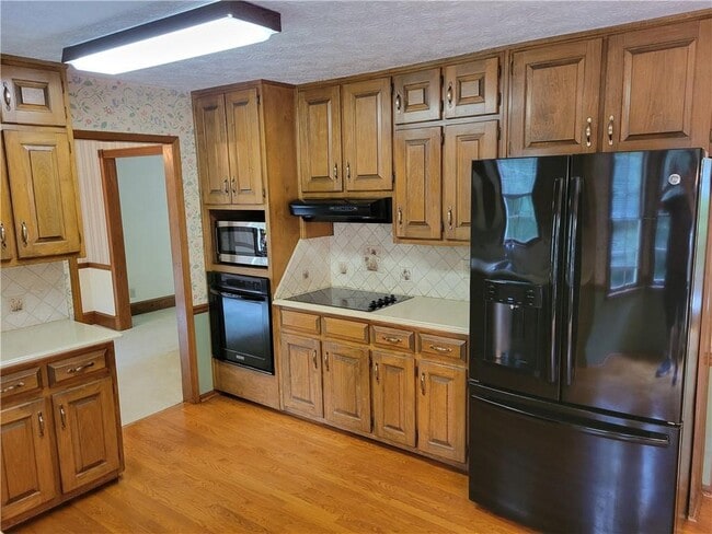 Foto del edificio - 3798 Lee Ridge Way SW