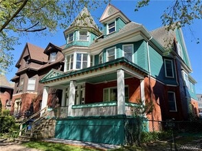 Building Photo - 117 Bidwell Pkwy