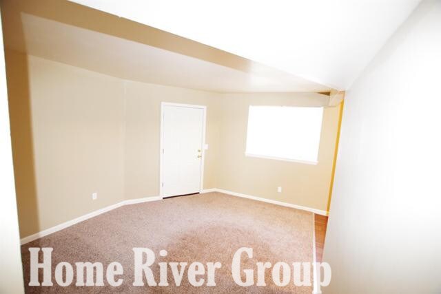 Foto principal - 4831 NW Homestead Ter