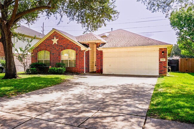 Foto del edificio - 16915 Pheasant Ridge Dr